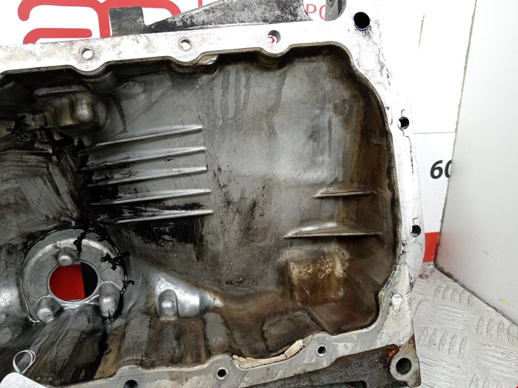 Поддон двигателя Volkswagen Passat 5 GP купить в России