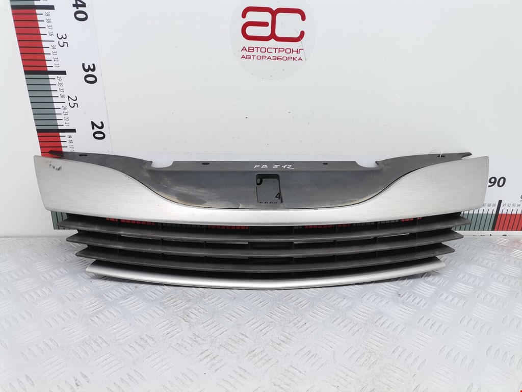 Решетка радиатора Renault Laguna 2 купить в Беларуси