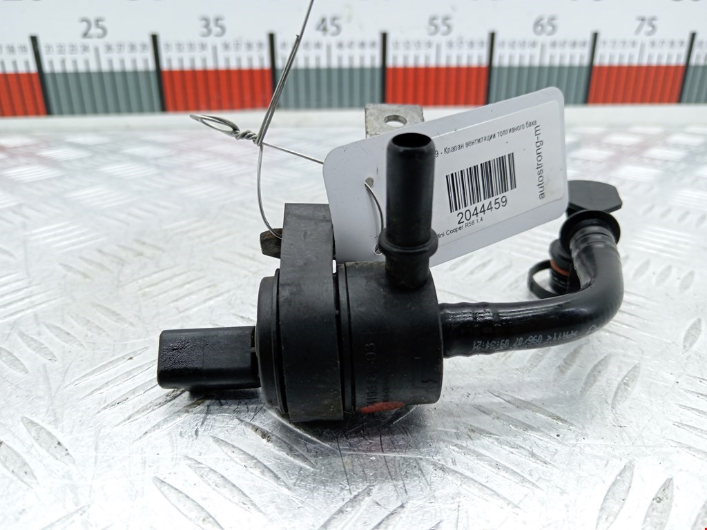 Клапан вентиляции топливного бака Mini Cooper R56 купить в Беларуси