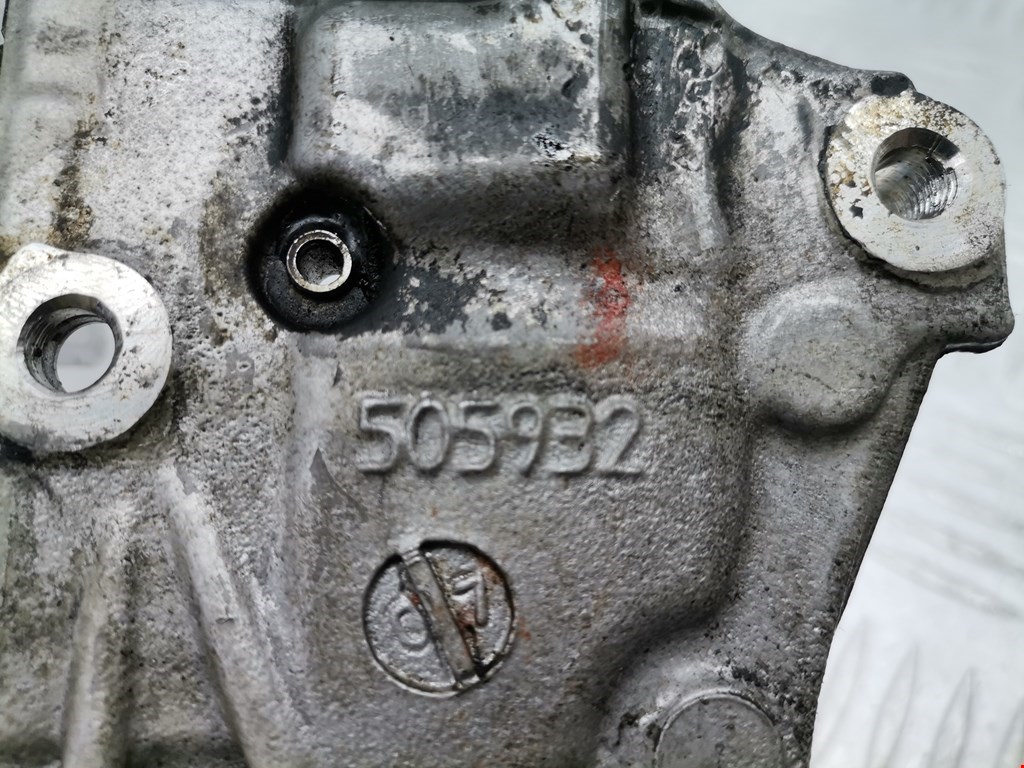 Кронштейн топливного фильтра Fiat Scudo 2 (270) купить в Беларуси