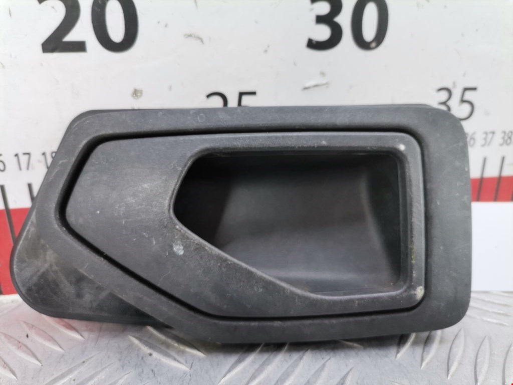 Ручка двери внутренняя передняя правая Peugeot 306 купить в России
