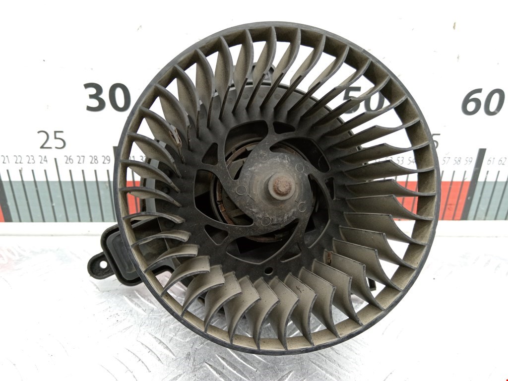 Моторчик печки (вентилятор отопителя) Citroen Berlingo 1
