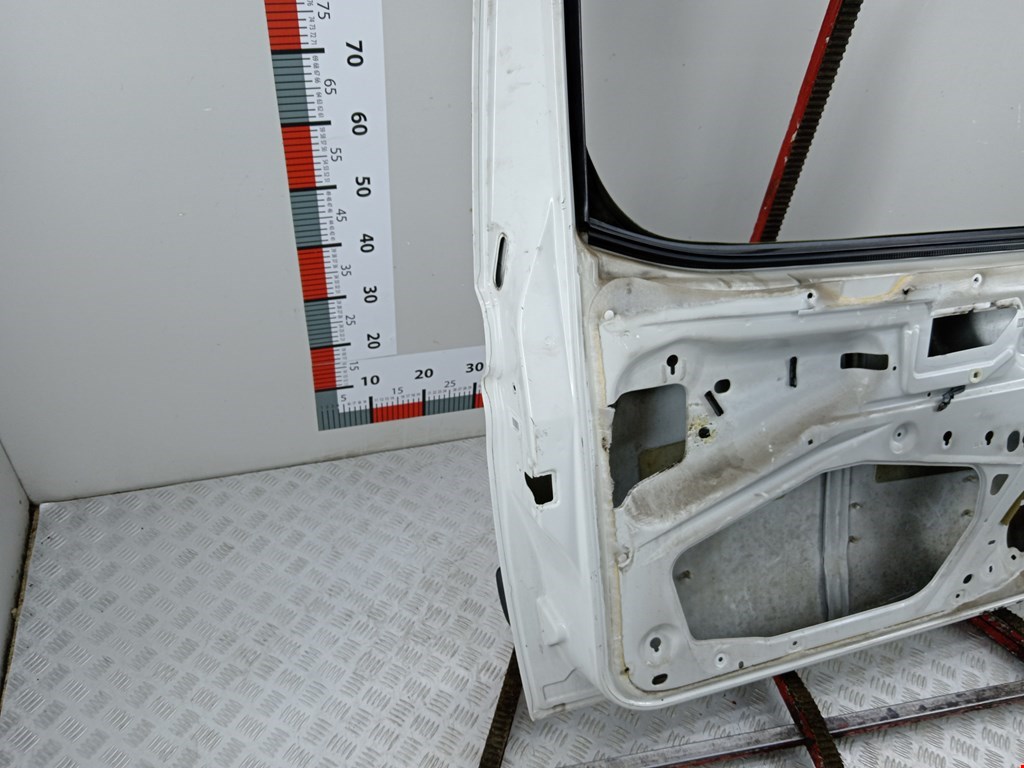 Дверь передняя левая Peugeot Partner 1 купить в России