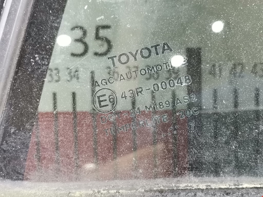 Стекло форточки двери задней правой Toyota Auris 1 (E150) купить в Беларуси