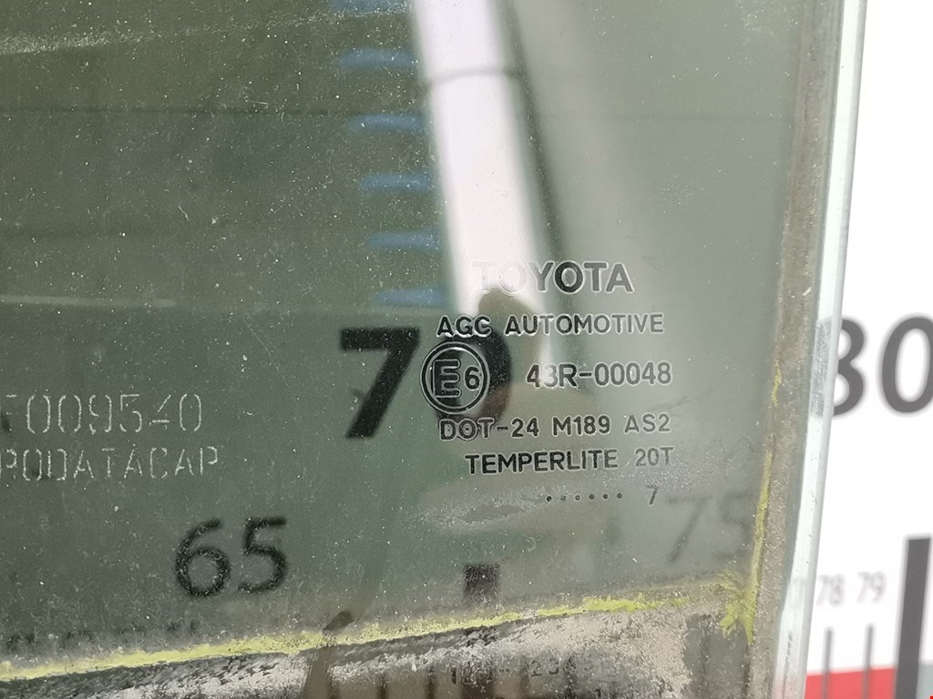 Стекло двери задней левой Toyota Auris 1 (E150) купить в России