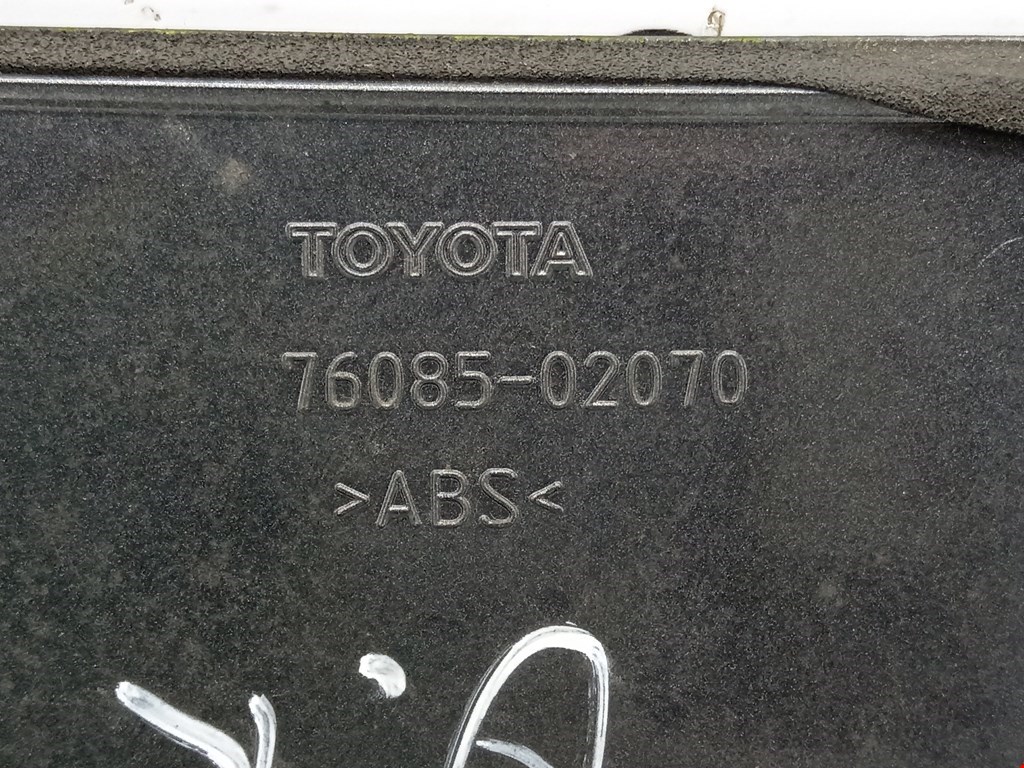 Спойлер Toyota Auris 1 (E150) купить в России