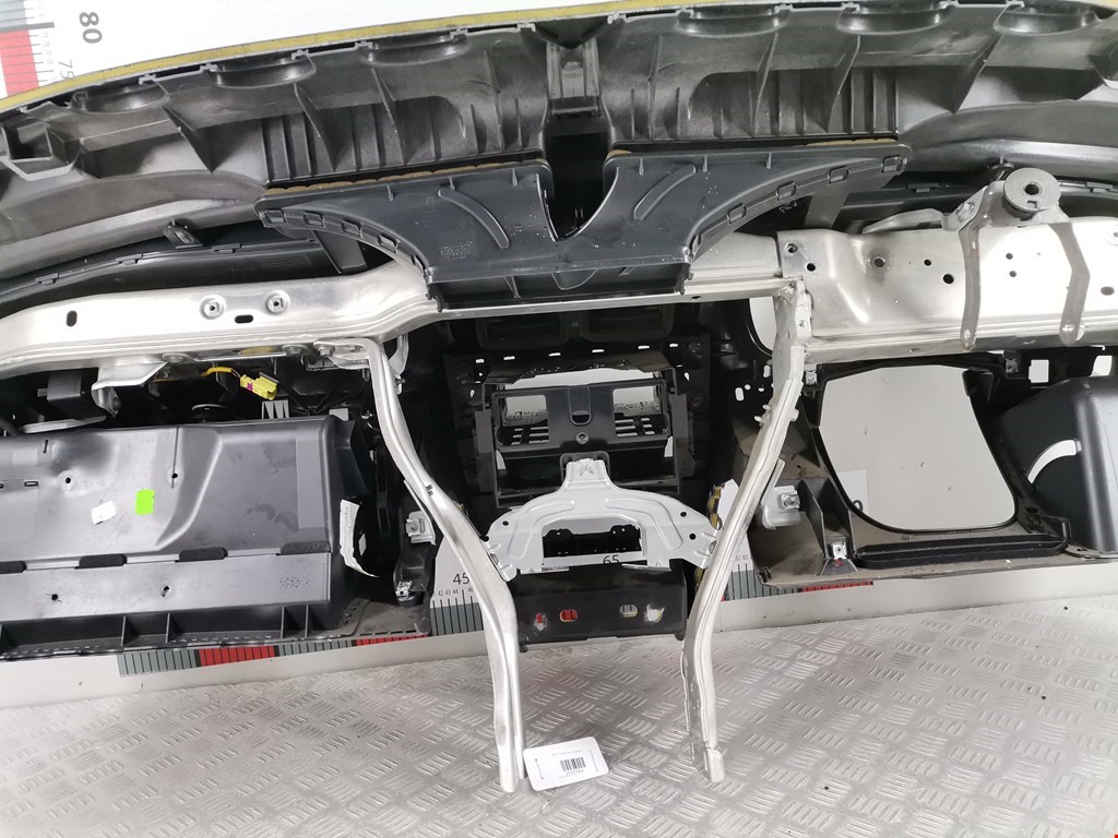 Торпедо (панель передняя) Skoda Octavia 1Z купить в России