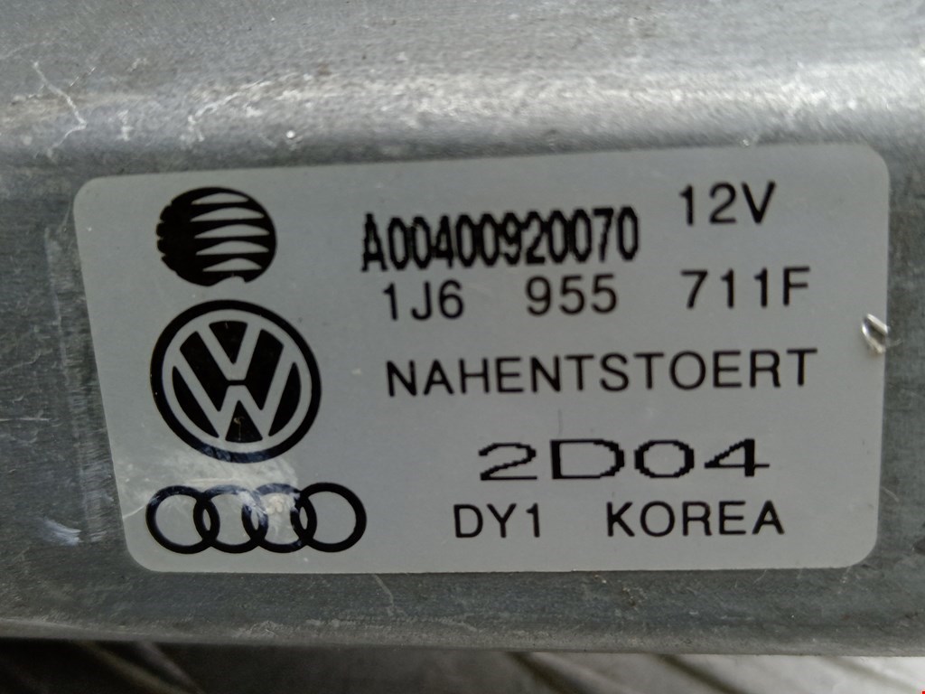 Моторчик стеклоочистителя задний Volkswagen Golf 4 купить в России