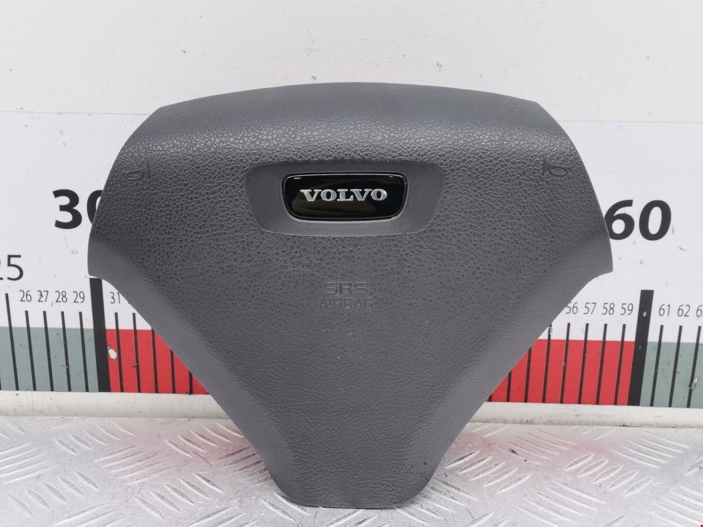 Подушка безопасности в рулевое колесо Volvo S40 V40 1