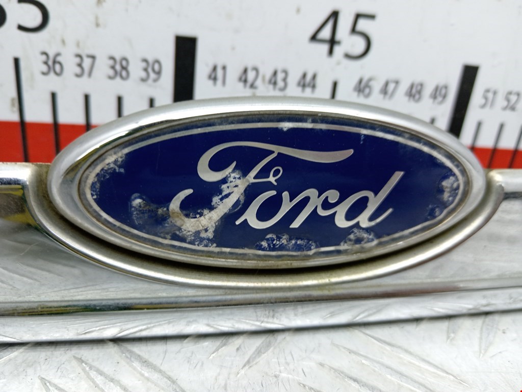 Ручка крышки багажника Ford Focus 1 купить в Беларуси