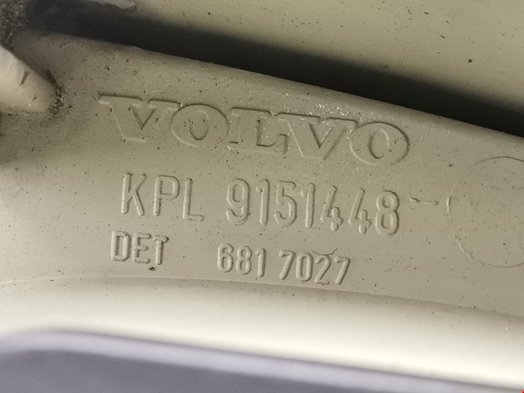 Указатель поворота (поворотник) левый Volvo S40 V40 1 купить в Беларуси