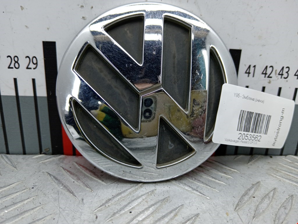 Эмблема (значок) Volkswagen Passat 5 GP