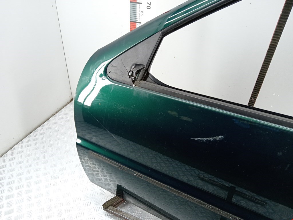Дверь передняя левая Volkswagen Polo 3 купить в Беларуси