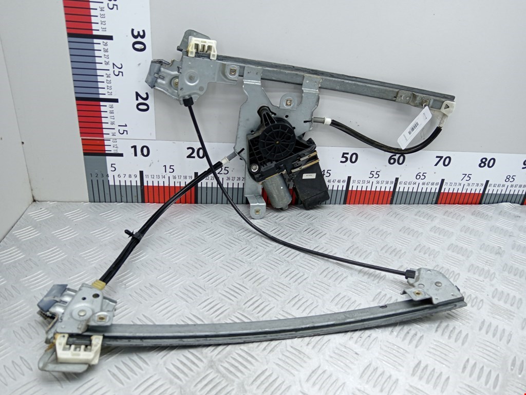 Стеклоподъемник электрический двери передней левой Skoda Octavia 1U