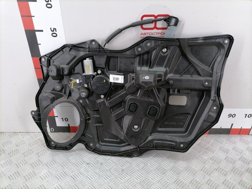 Стеклоподъемник электрический двери передней правой Mazda 3 BL купить в России