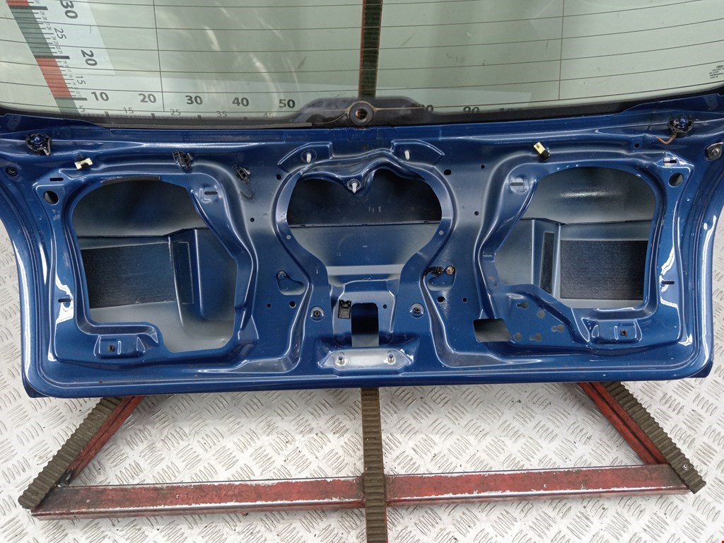 Крышка (дверь) багажника Audi A4 B6 купить в России