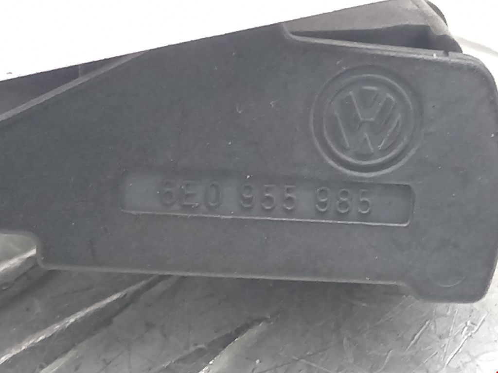 Форсунка омывателя лобового стекла Volkswagen Polo 3 купить в России