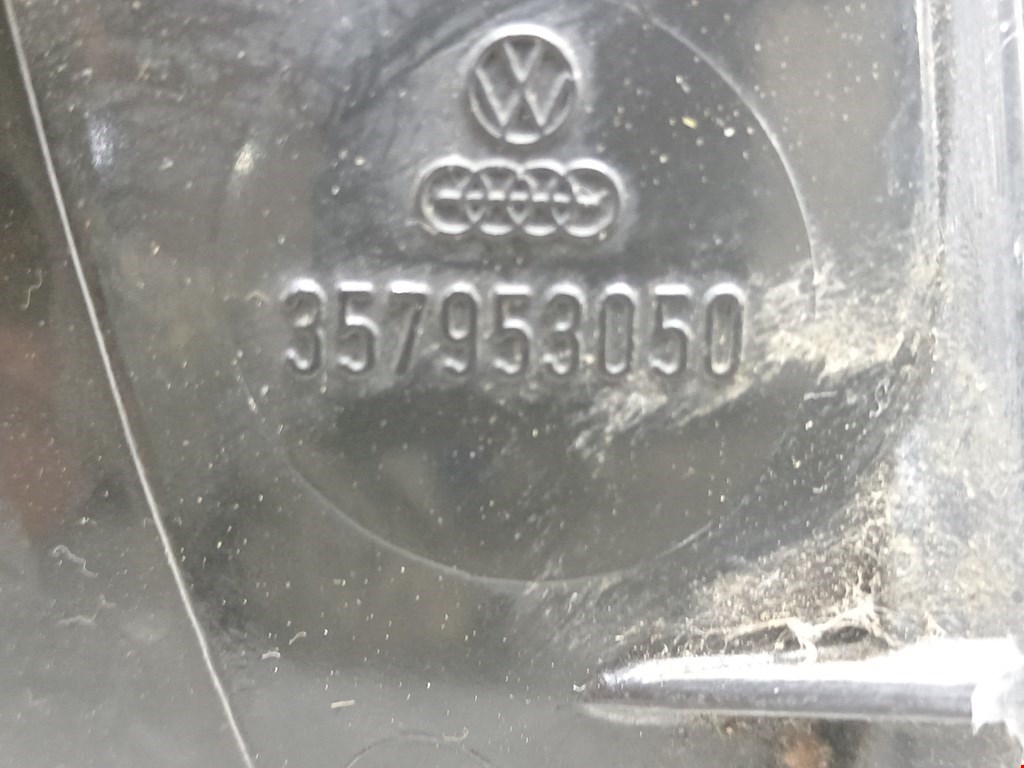 Указатель поворота (поворотник) правый Volkswagen Passat 3 купить в России