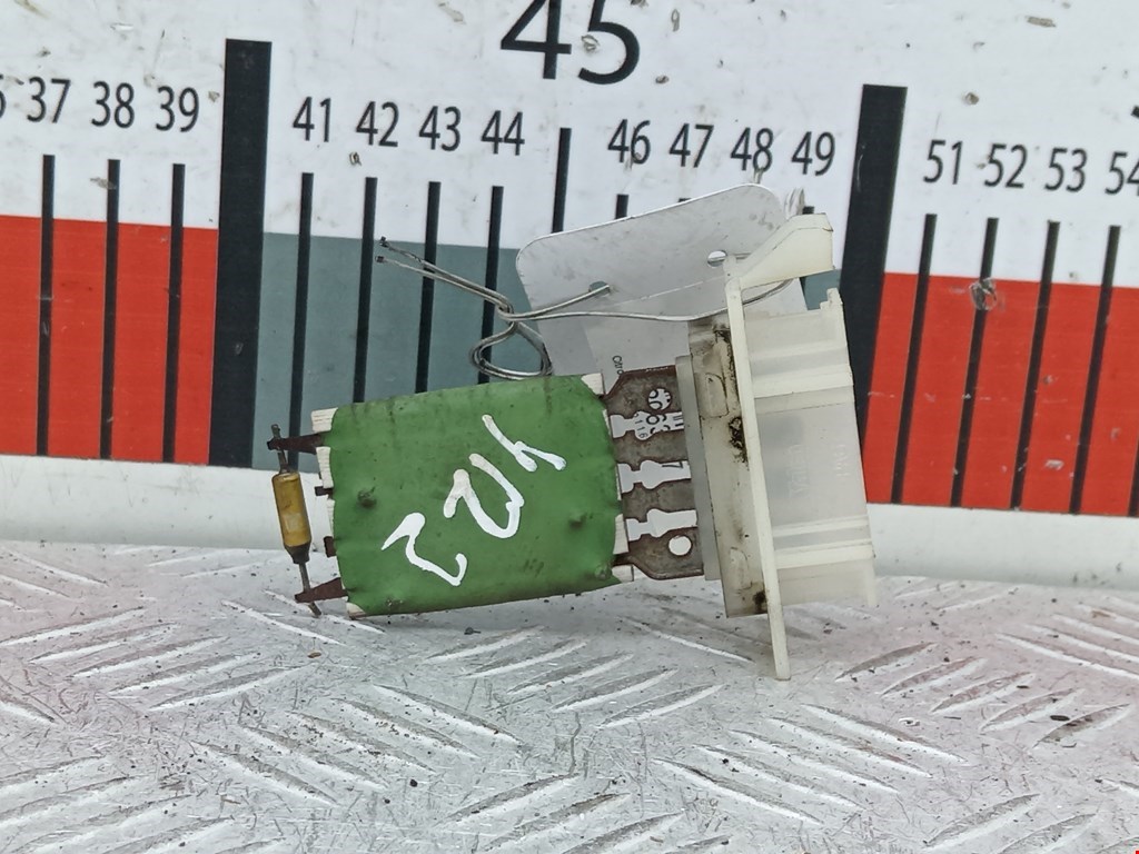 Резистор отопителя (сопротивление печки) Citroen Berlingo 1
