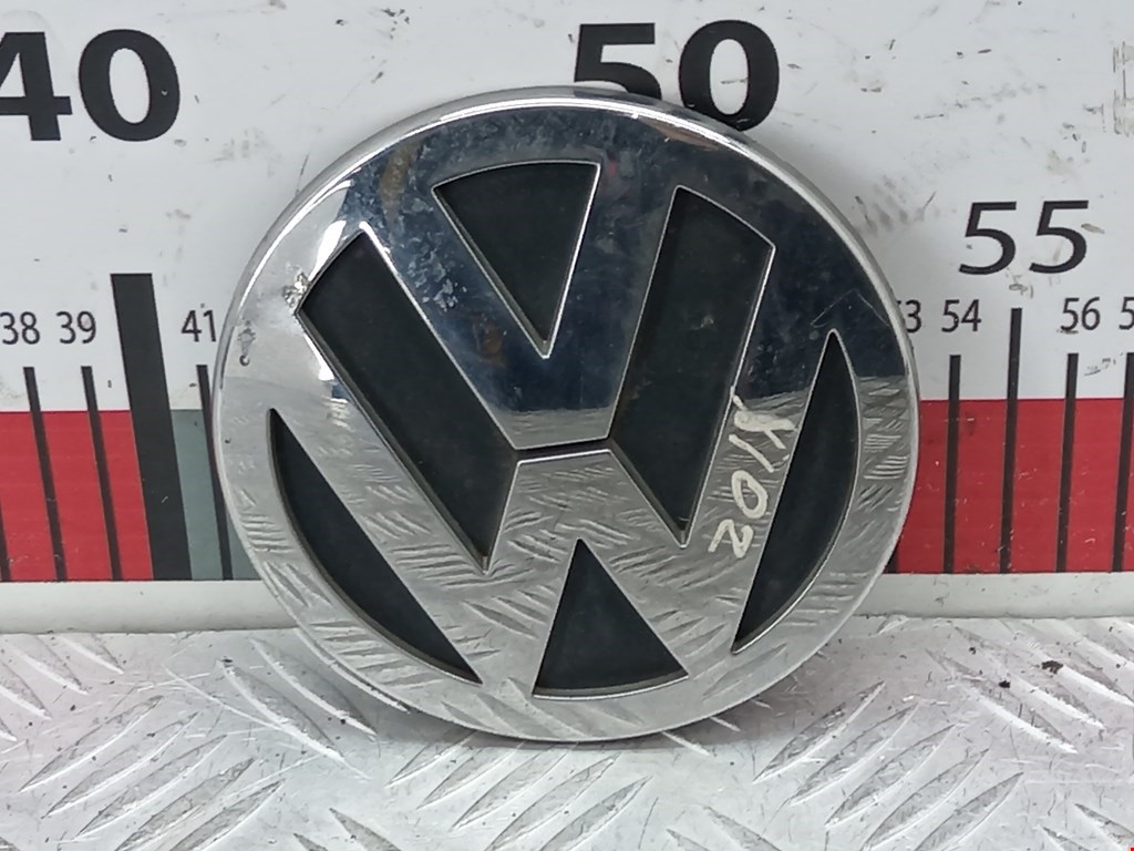 Эмблема (значок) Volkswagen Touran 1