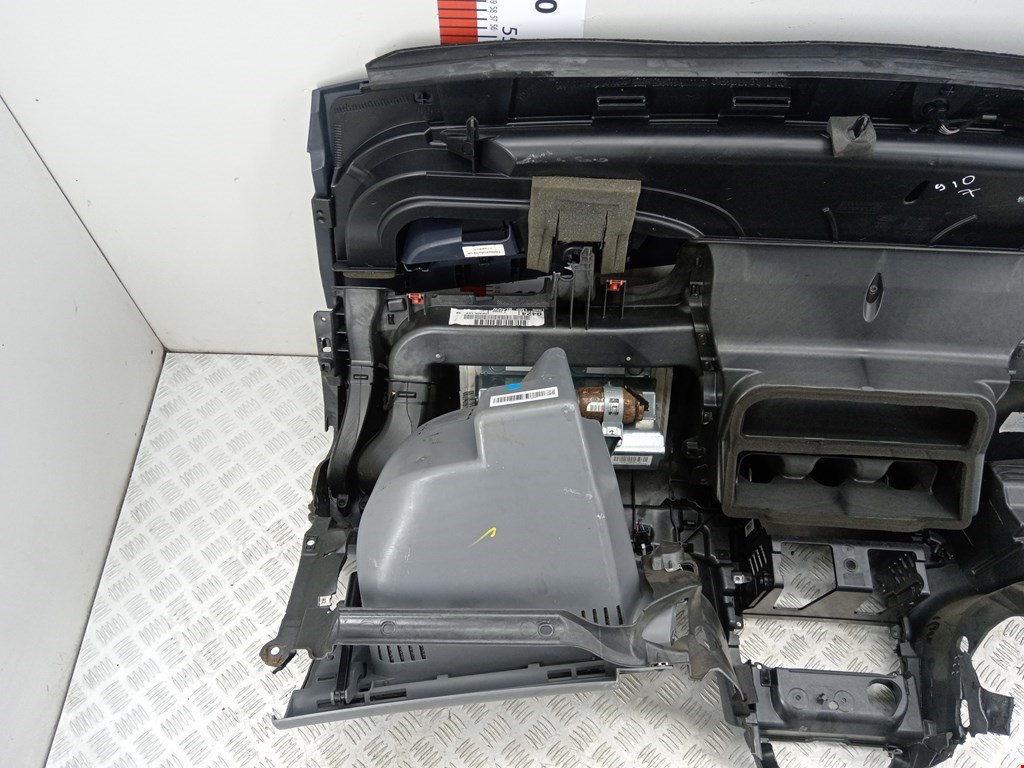 Торпедо (панель передняя) Ford Galaxy 2 купить в Беларуси
