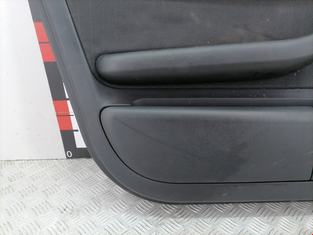 Обшивка (карта) двери передней левой Audi A6 C5 купить в Беларуси