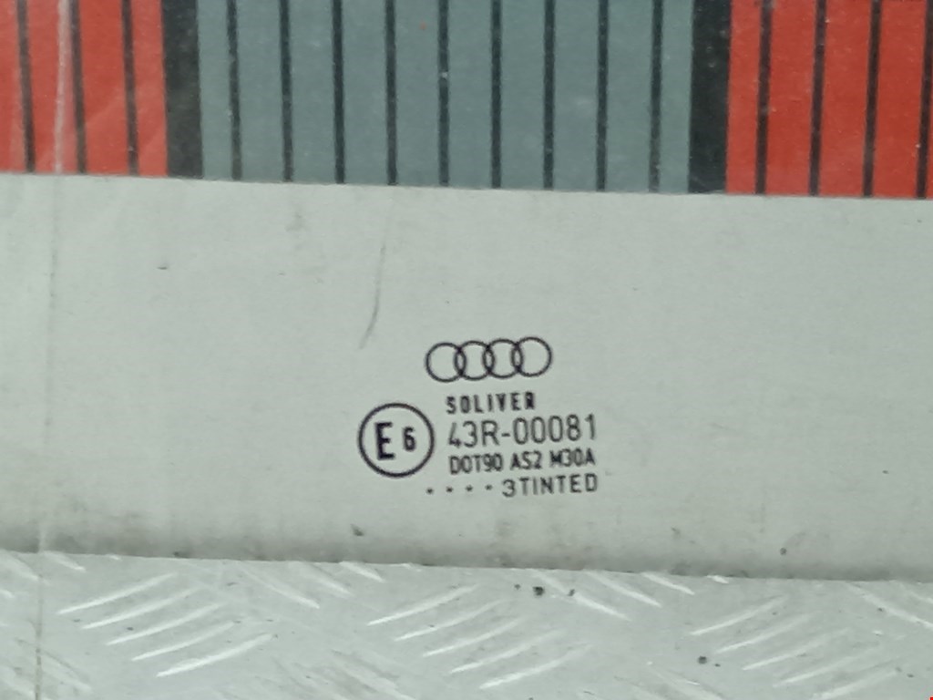 Стекло двери задней левой Audi A6 C5 купить в Беларуси