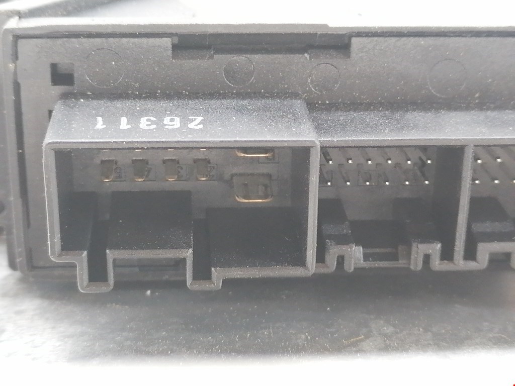 Стеклоподъемник электрический двери передней левой Audi A8 D3 купить в Беларуси