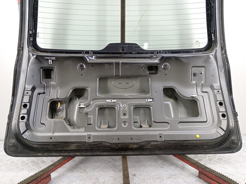 Крышка (дверь) багажника Hyundai Matrix купить в Беларуси