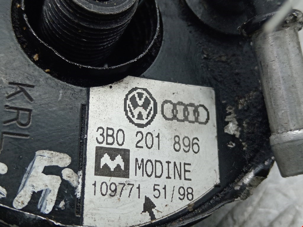 Радиатор топливный Volkswagen Passat 5 купить в Беларуси