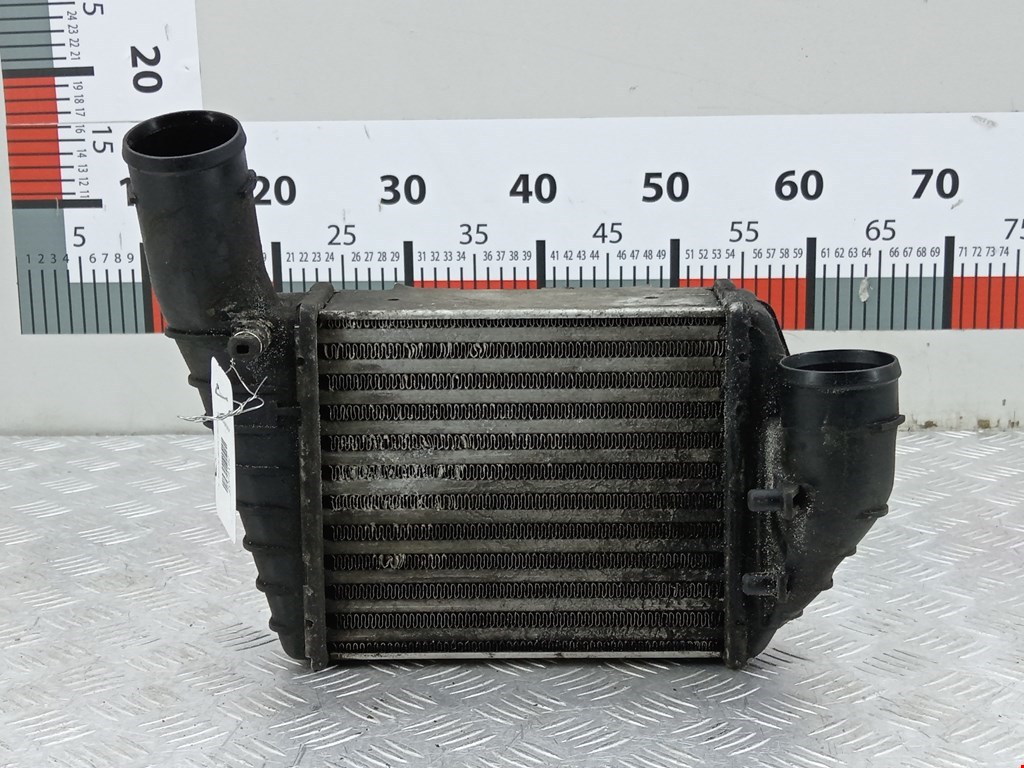 Интеркулер (радиатор интеркулера) Audi A4 B5 купить в Беларуси
