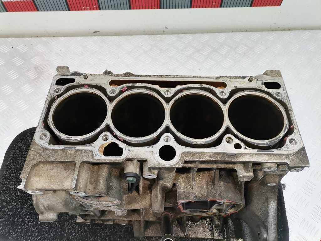 Блок двигателя (блок цилиндров) Audi A3 8L купить в Беларуси