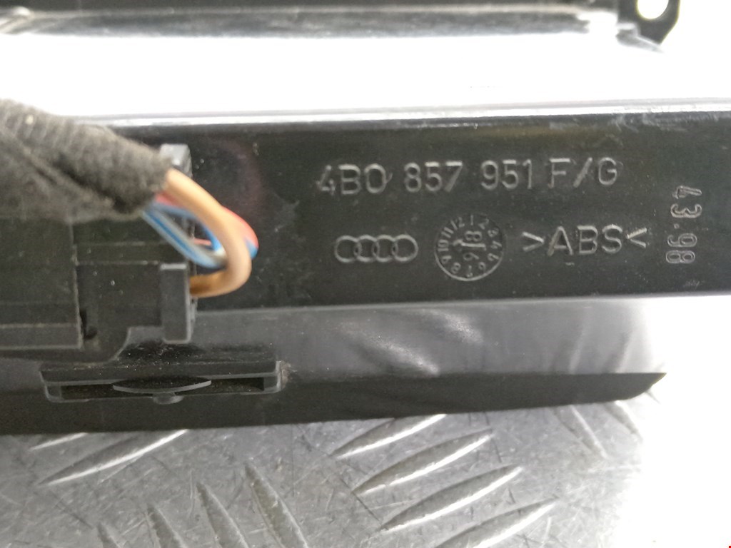 Пепельница передняя Audi A6 C5 купить в Беларуси