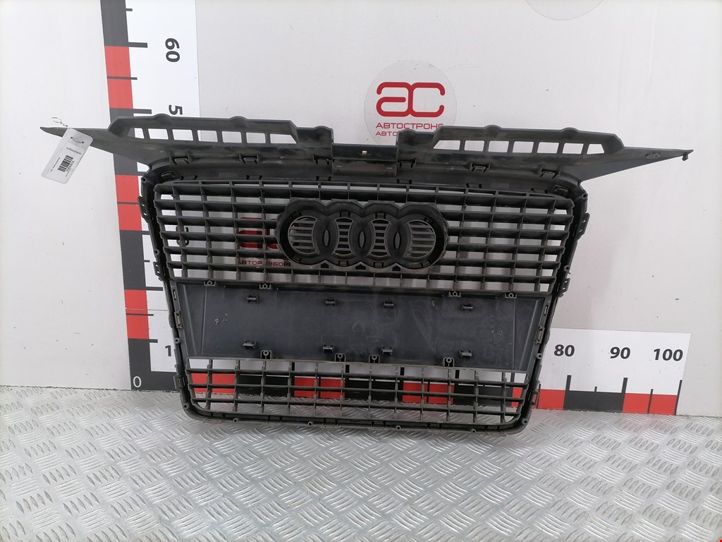 Решетка радиатора Audi A3 8P купить в Беларуси
