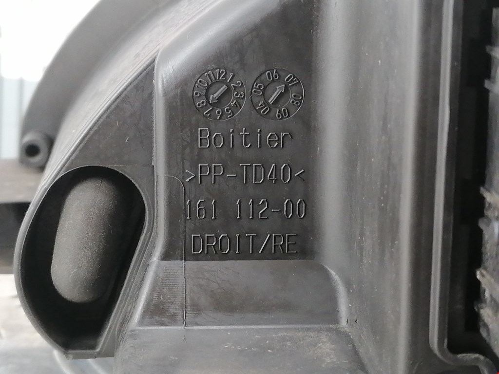 Фара передняя правая Peugeot 407 купить в Беларуси