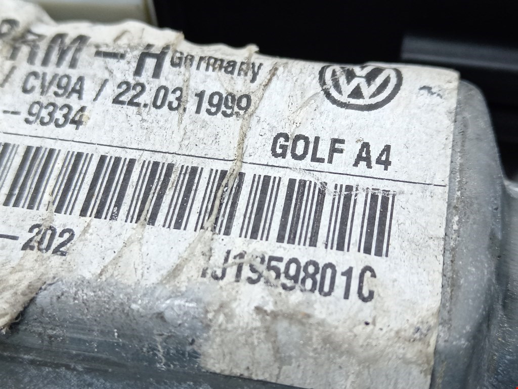 Стеклоподъемник электрический двери передней левой Volkswagen Bora купить в Беларуси