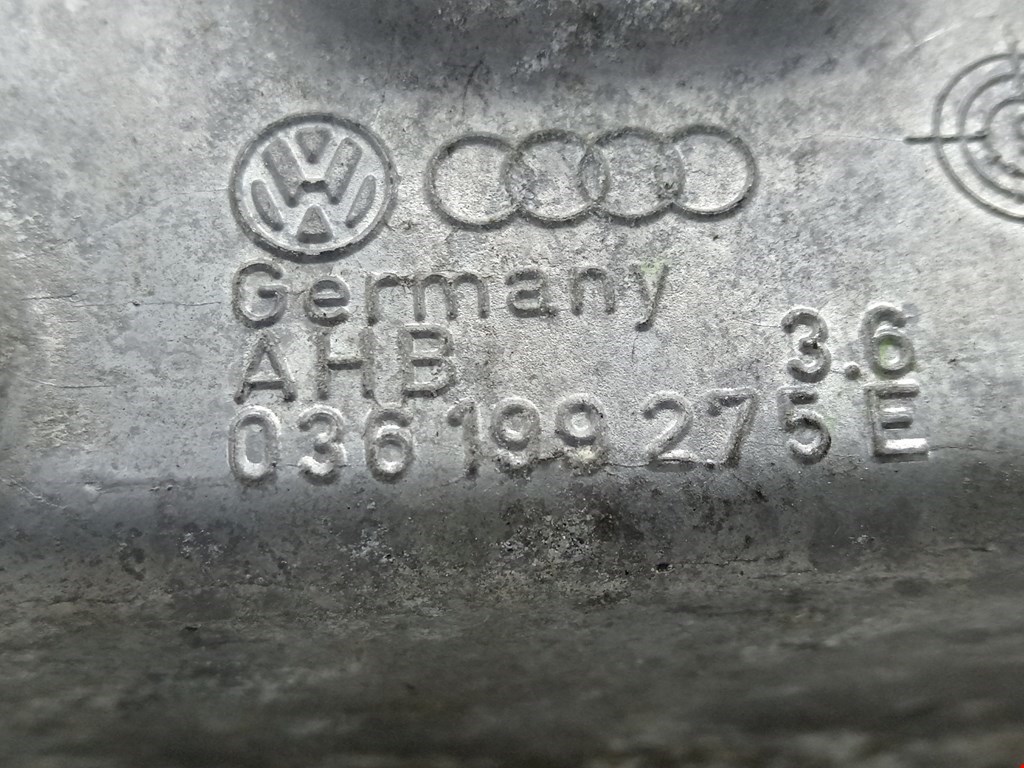 Кронштейн двигателя (лапа крепления) Volkswagen Golf 4 купить в России