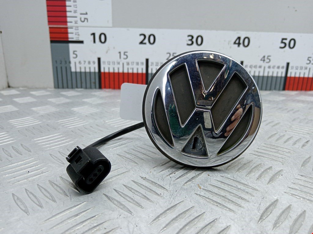 Эмблема (значок) Volkswagen Golf 4 купить в Беларуси