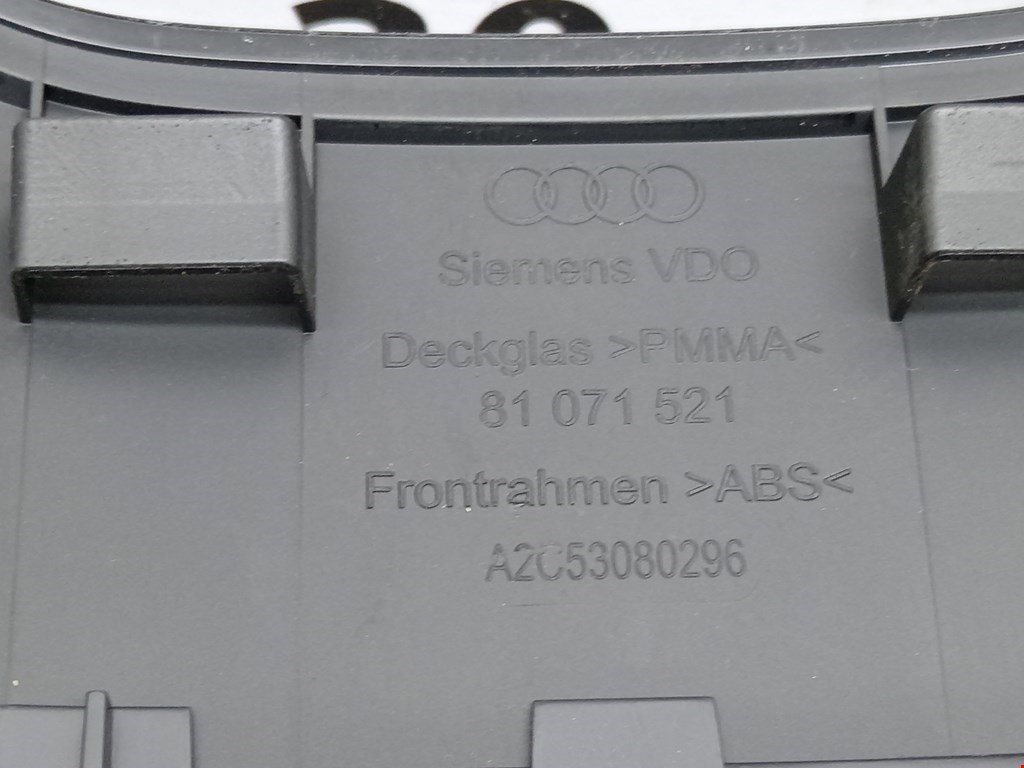 Панель приборная (щиток приборов) Audi A3 8P купить в России