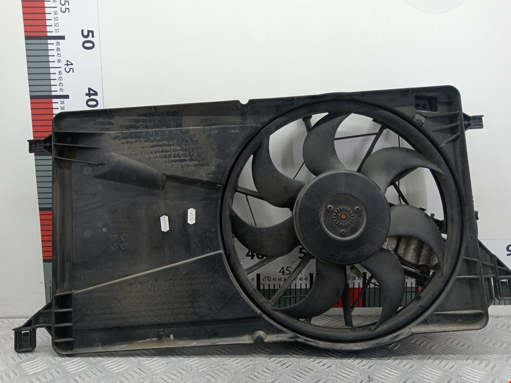 Вентилятор радиатора основного Mazda 3 BK купить в России