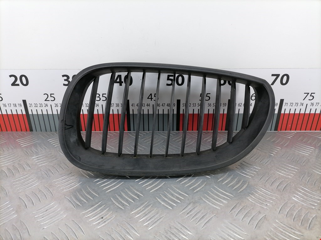 Решетка радиатора BMW 5-Series (E60/E61) купить в России