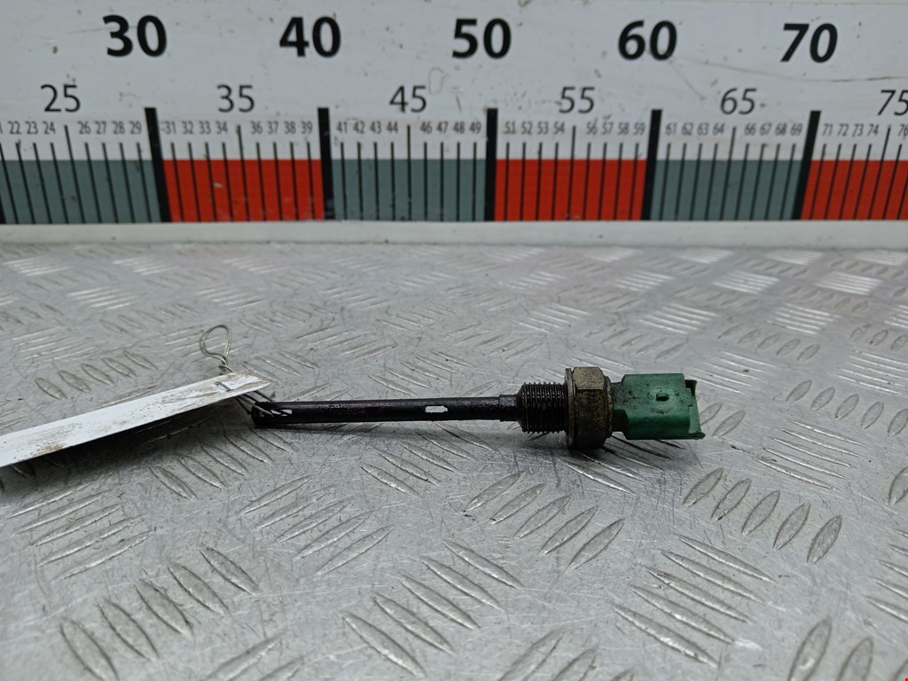 Датчик уровня масла Peugeot 206