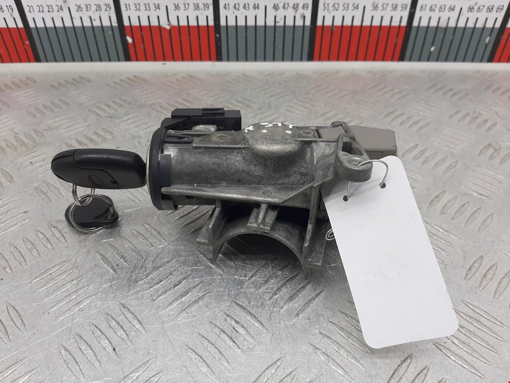 Замок зажигания Ford Fiesta 5