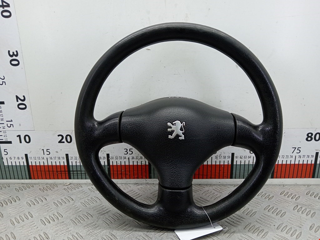 Руль Peugeot 206