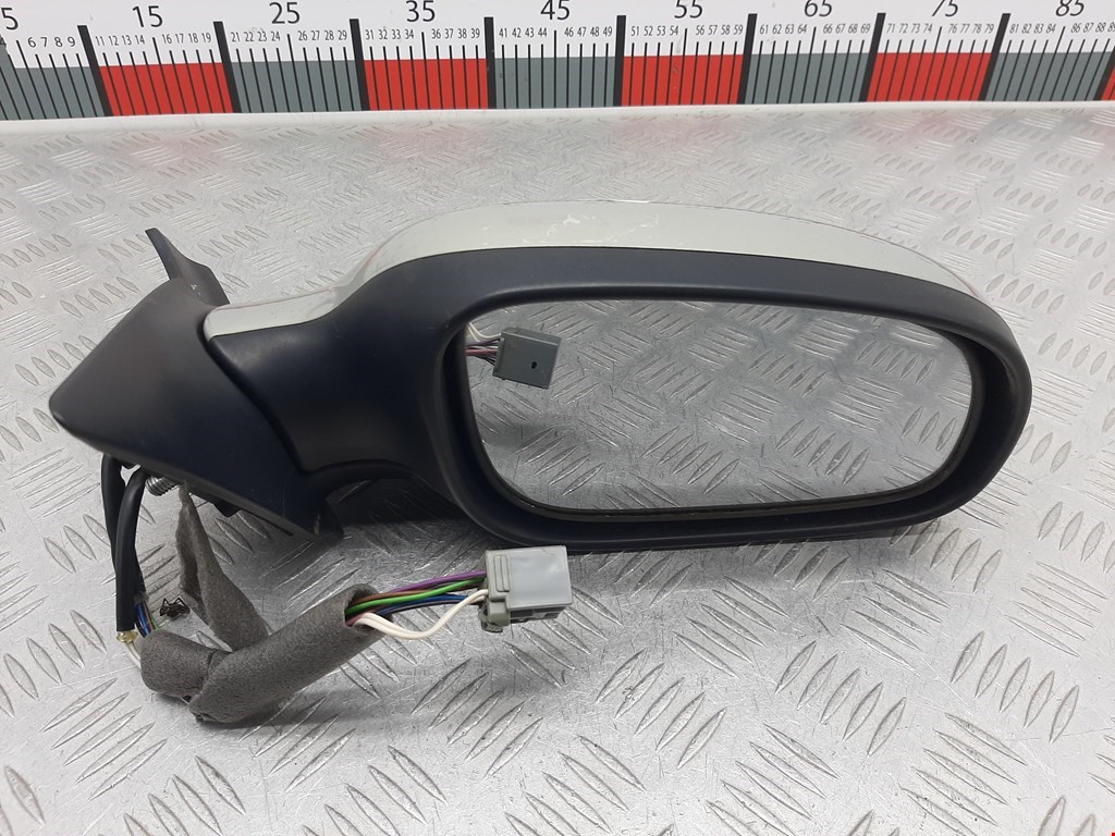 Зеркало боковое правое Volvo S80 1