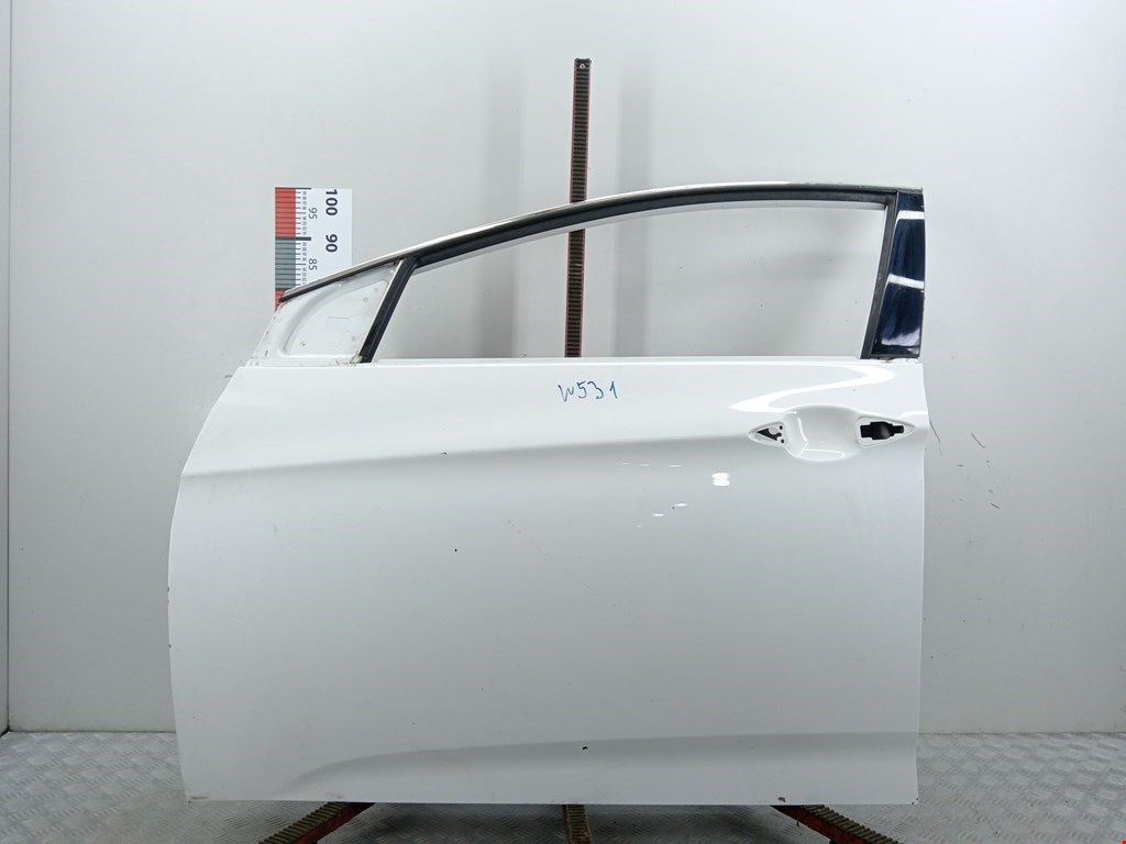 Дверь передняя левая Hyundai i40 (VF)