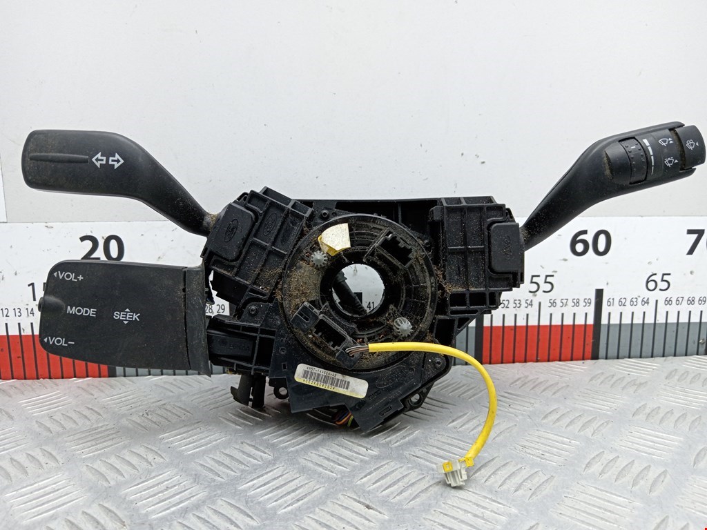 Переключатель поворотов и дворников (стрекоза) Ford Transit 5
