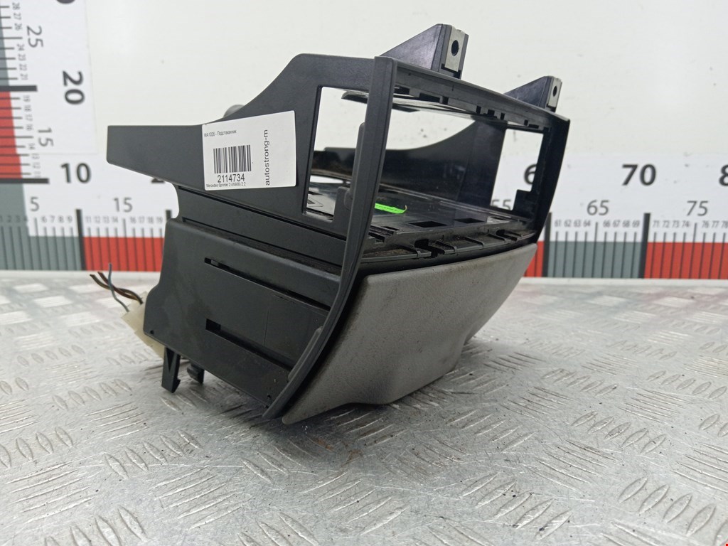 Подстаканник Mercedes Sprinter 2 (W906)