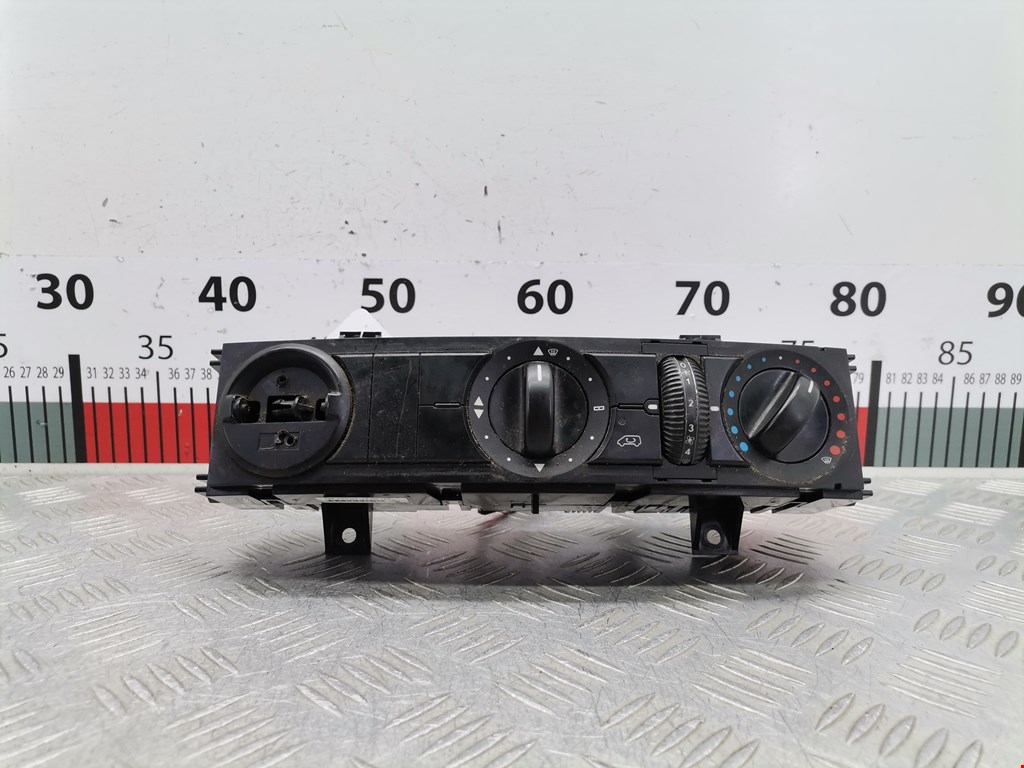 Блок управления печки (климат-контроля) Mercedes Sprinter 2 (W906)