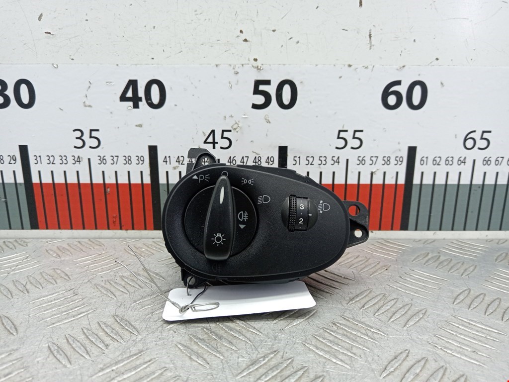 Переключатель света Ford Focus 1